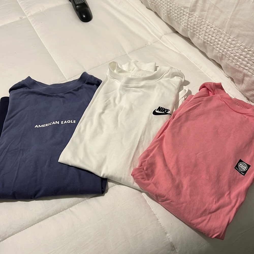 3 Mens small -new without tags tshirts